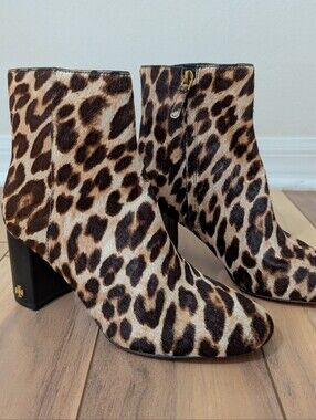 EUC! Tory Burch Brooke Ankle Bootie In Leopard Print Calf Hair Size 6